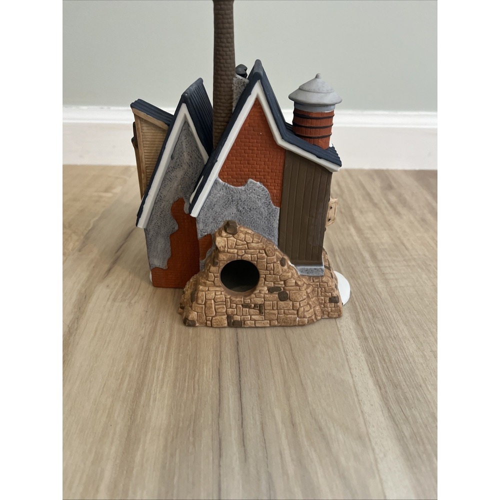 Dept 56 Yankee Jud Bell Casting 5643-0 New England Village Series 1992 - Picture 6 of 10